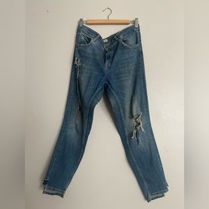 Zara ripped medium wash size US 12 zipper fly